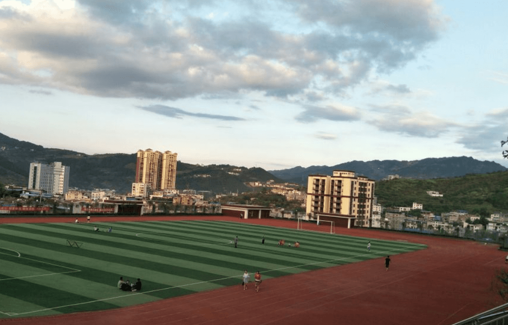 藺陽中學(xué)地址在哪里？