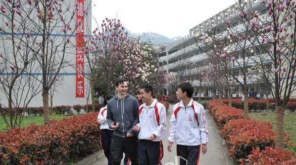 高縣中學(xué)怎么樣、好不好？