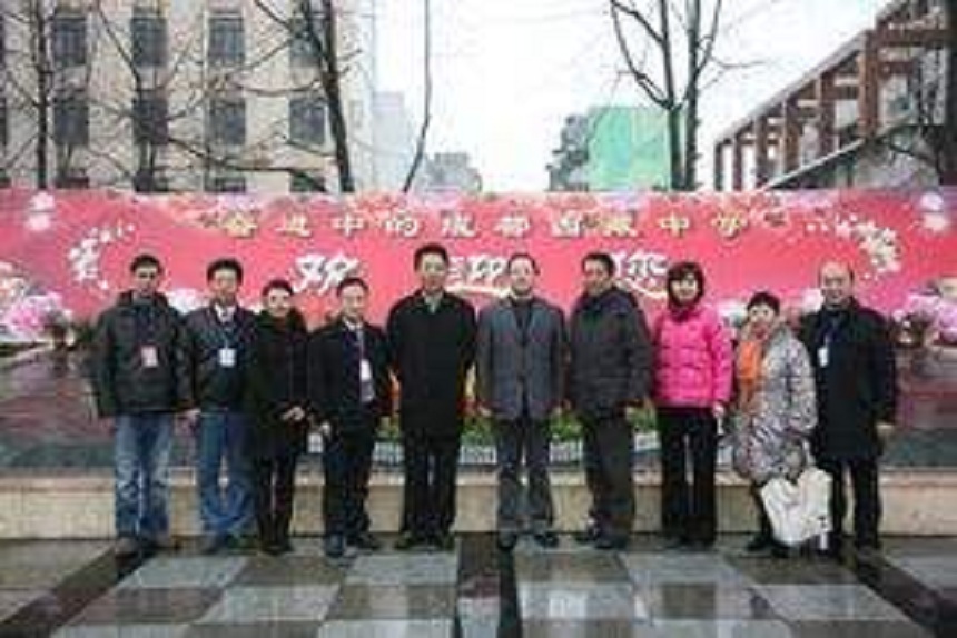 成都西藏中學(xué)環(huán)境好不好？
