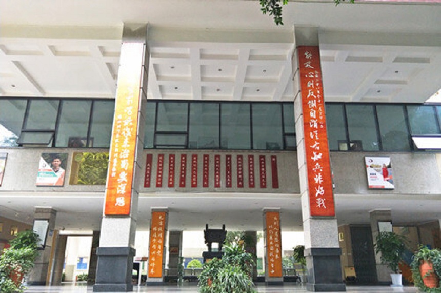 武侯高級中學2020年中考分數(shù)是多少？