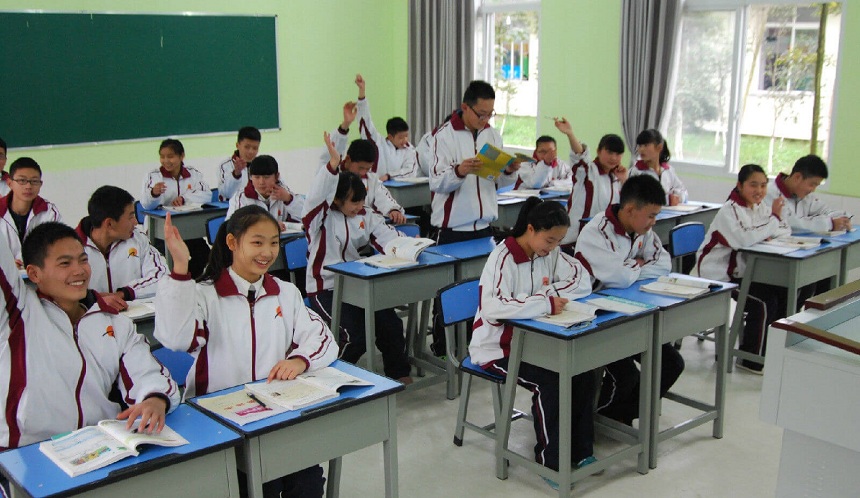 雅安市強項雙語中學校園環(huán)境怎么樣？