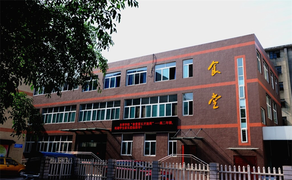 升庵中學(xué)的老師怎么樣？