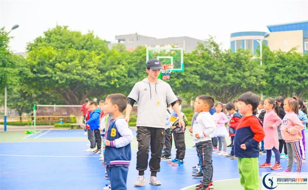 川科外國語學(xué)校2020年分?jǐn)?shù)線是多少？
