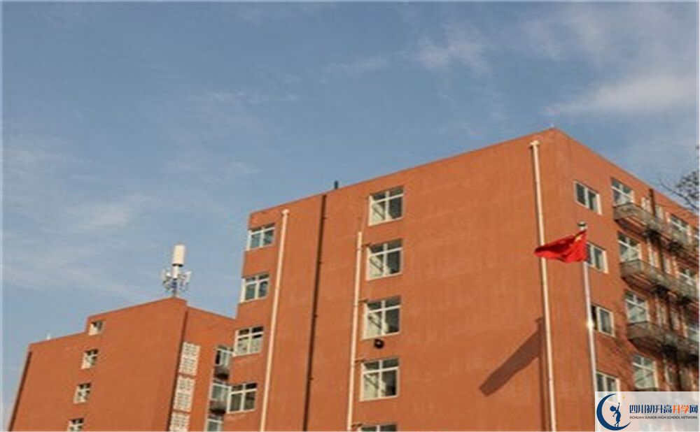 成都實驗中學的高中住宿好不好？