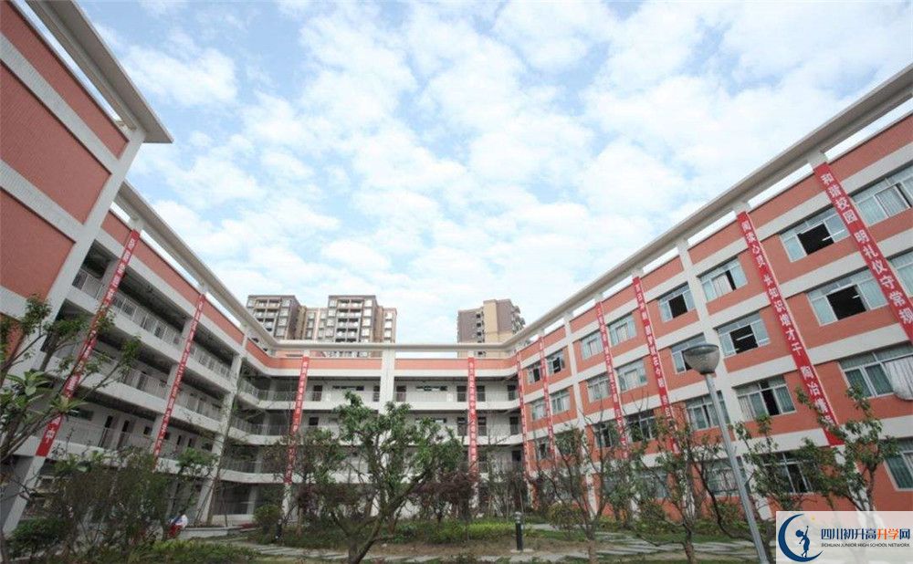 成都市第四十九中學高中部地址在哪？