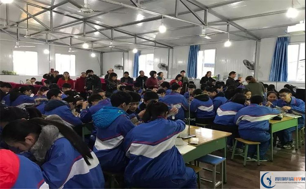 2020簡陽實驗中學(xué)高三英語期末試卷在哪看？