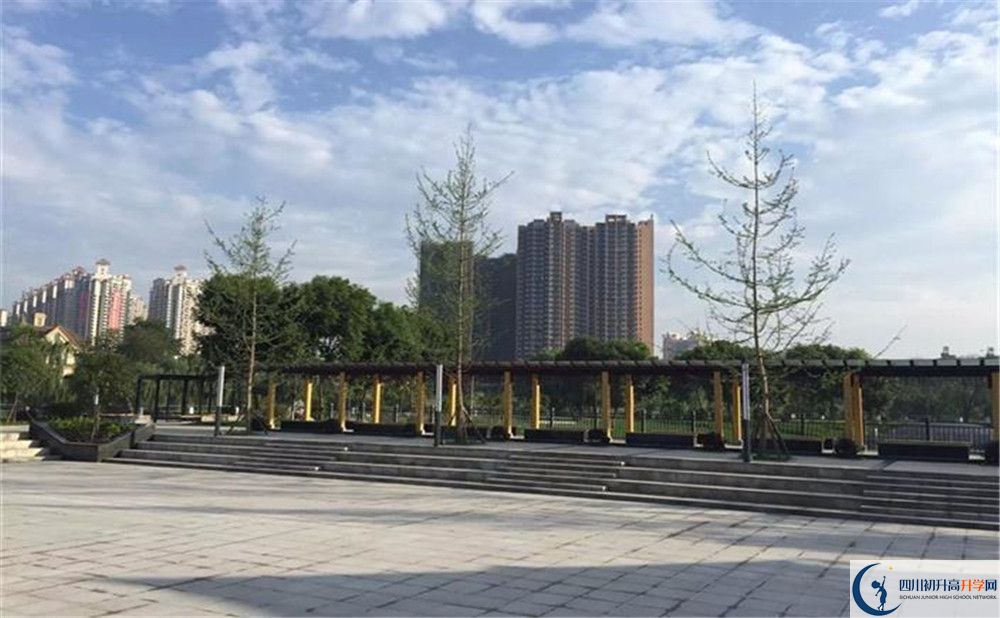2020年三原外國(guó)語(yǔ)學(xué)校初升高考試時(shí)間是否有調(diào)整？