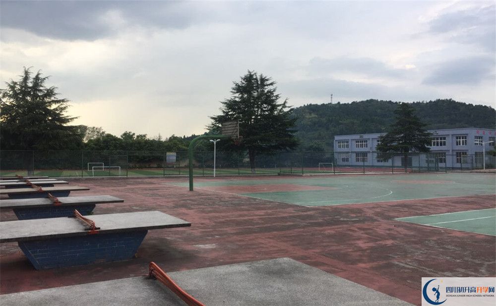 蘆溪中學(xué)今年的錄取條件是否有變化？