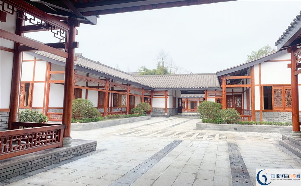 成都綿實外2020年錄取分數(shù)線是多少分？